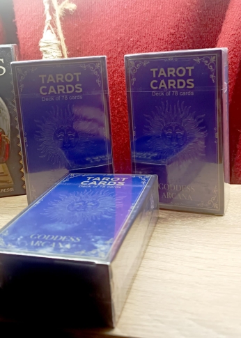 Talia Tarota Arkana Bogini – zestaw 78 kart z symboliką bogiń, wróżby, rytuały, ezoteryka MysticRoots.pl