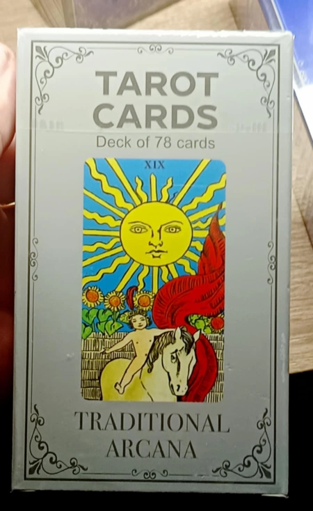 Tarot Ridera-Waite’a – klasyczna talia tarota dla początkujących i zaawansowanych, sklep ezoteryczny MysticRoots Wrocław