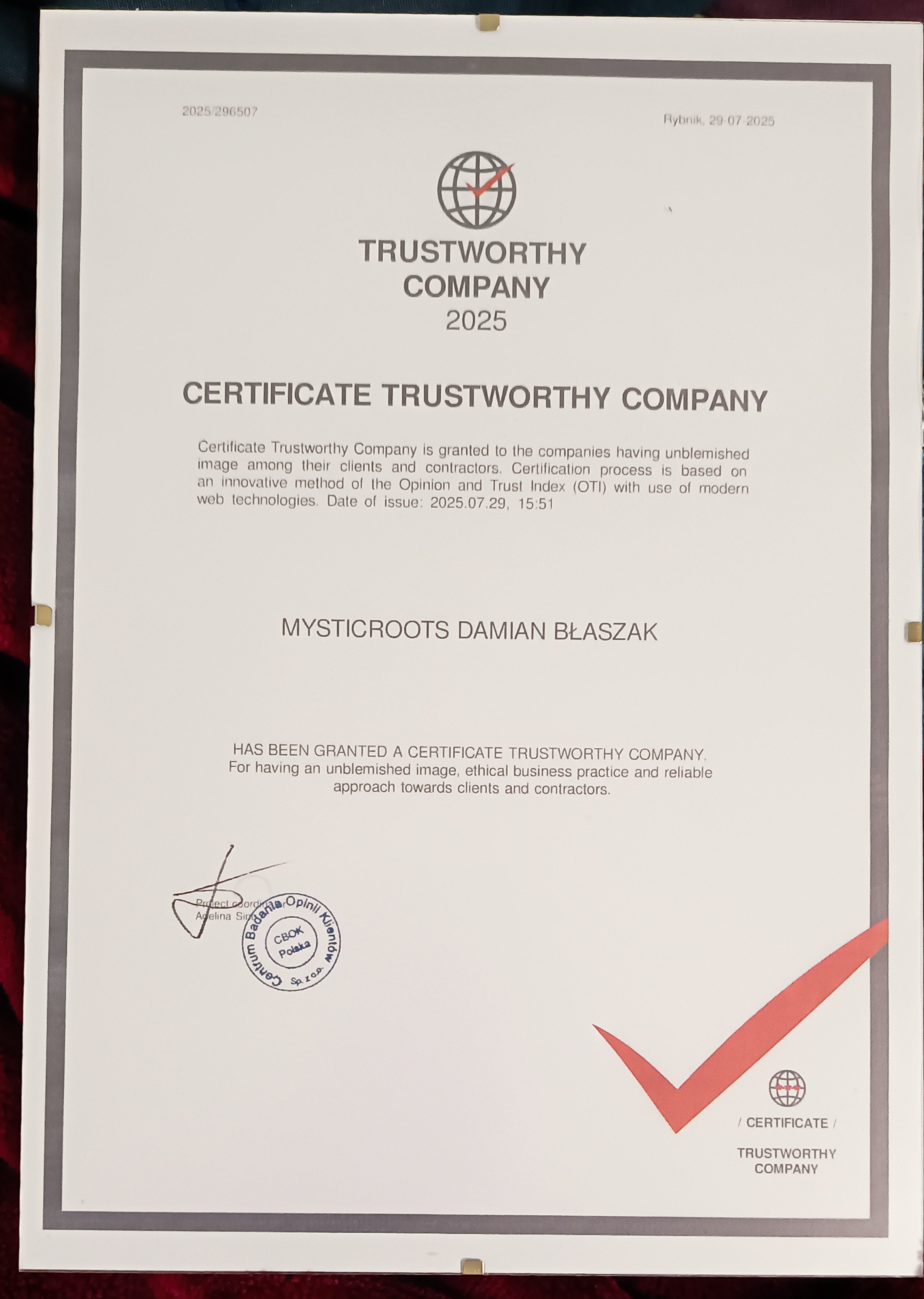 Certyfikat Trustworthy Company 2025 – MysticRoots Damian Błaszak, wyróżnienie za etykę i profesjonalizm w biznesie